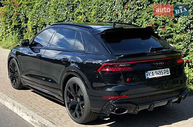 Внедорожник / Кроссовер Audi RS Q8 2023 в 