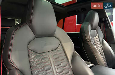 Внедорожник / Кроссовер Audi RS Q8 2021 в 