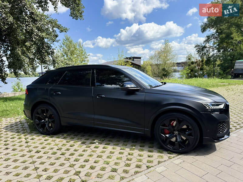 Позашляховик / Кросовер Audi RS Q8 2023 в Києві