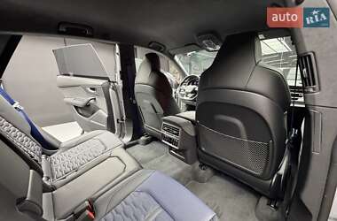 Внедорожник / Кроссовер Audi RS Q8 2025 в 