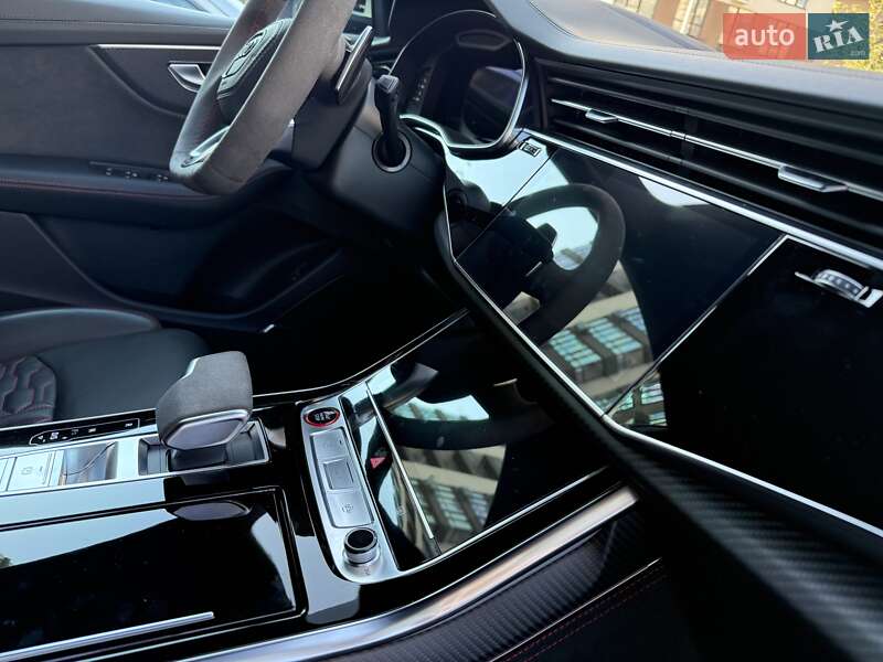 Позашляховик / Кросовер Audi RS Q8 2023 в Києві