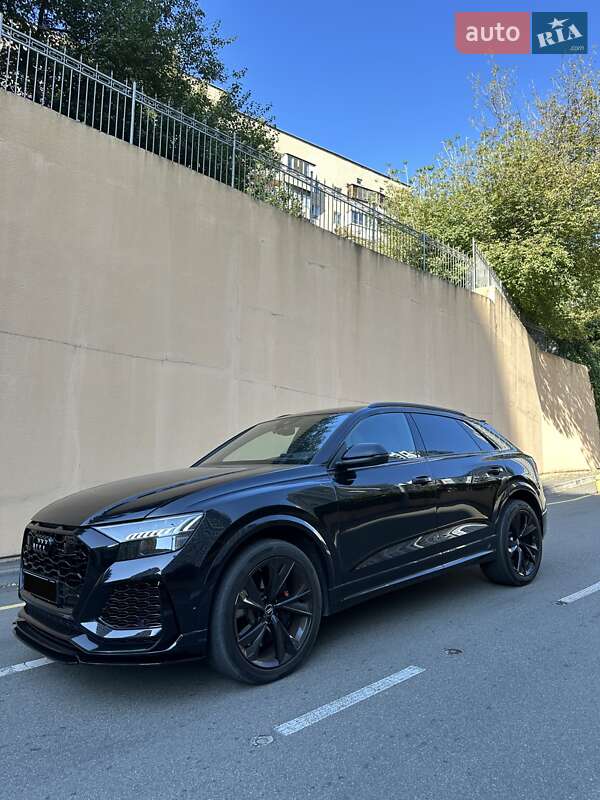 Внедорожник / Кроссовер Audi RS Q8 2021 в Киеве