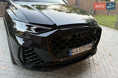 Позашляховик / Кросовер Audi RS Q8 2023 в 