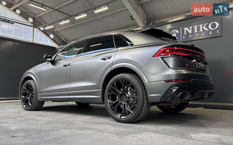 Позашляховик / Кросовер Audi RS Q8 2021 в Києві