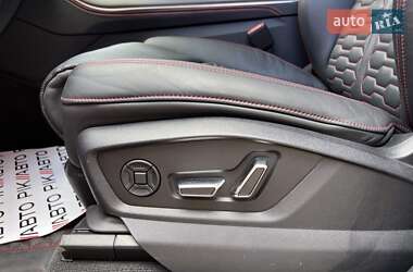 Позашляховик / Кросовер Audi RS Q8 2021 в 