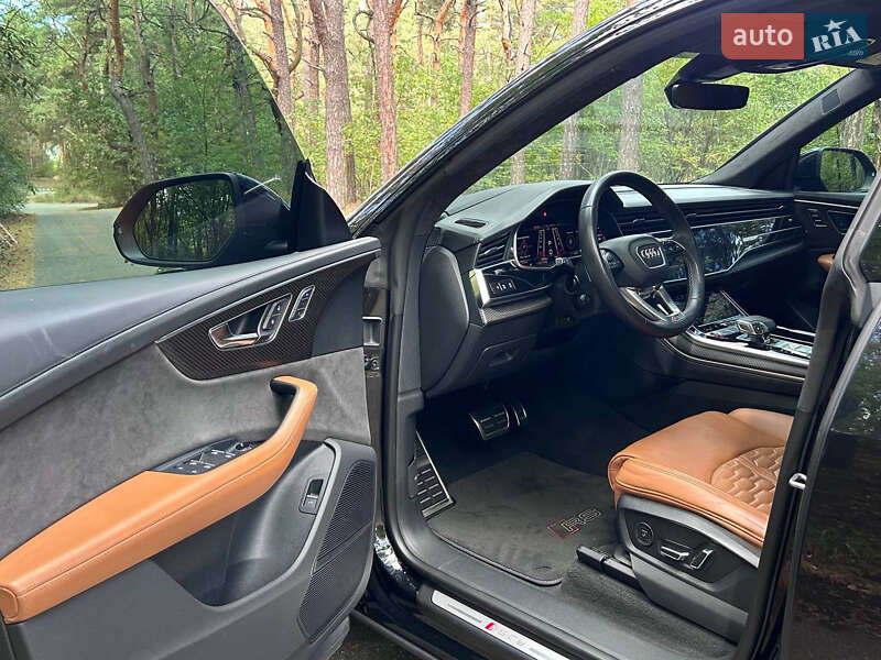 Позашляховик / Кросовер Audi RS Q8 2021 в Києві