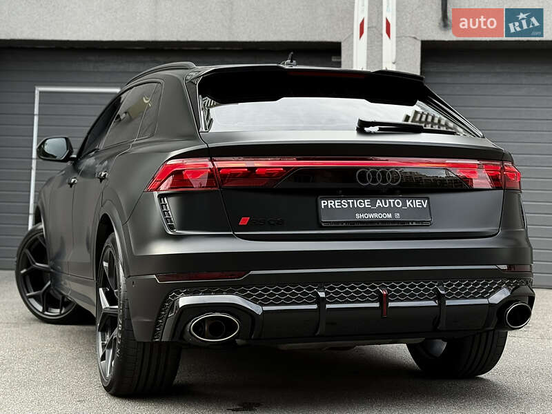 Внедорожник / Кроссовер Audi RS Q8 2024 в Киеве