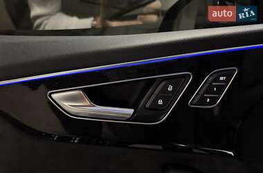 Позашляховик / Кросовер Audi RS Q8 2020 в 