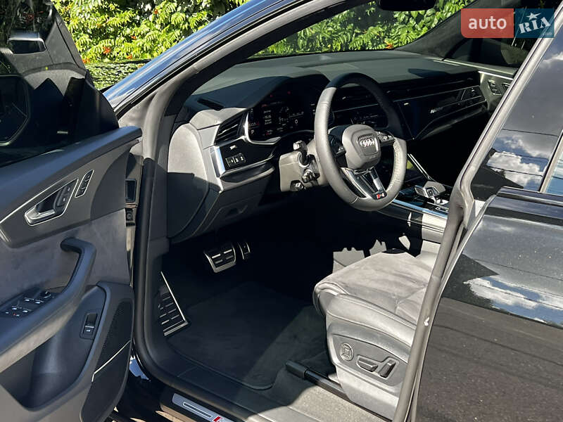 Внедорожник / Кроссовер Audi RS Q8 2023 в Киеве
