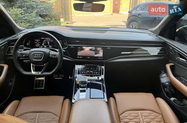 Внедорожник / Кроссовер Audi RS Q8 2020 в 