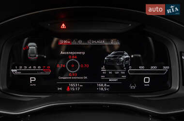 Позашляховик / Кросовер Audi RS Q8 2023 в 