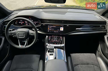 Внедорожник / Кроссовер Audi RS Q8 2023 в  фото 10 Внедорожник / Кроссовер Audi RS Q8 2023 в
