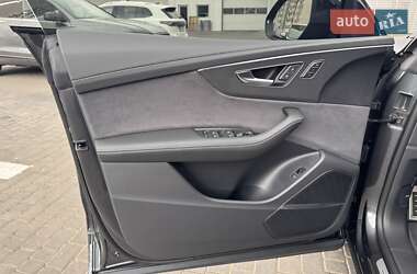 Позашляховик / Кросовер Audi RS Q8 2025 в 