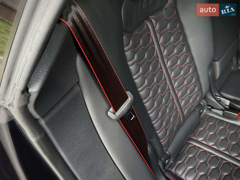 Внедорожник / Кроссовер Audi RS Q8 2021 в Чернигове