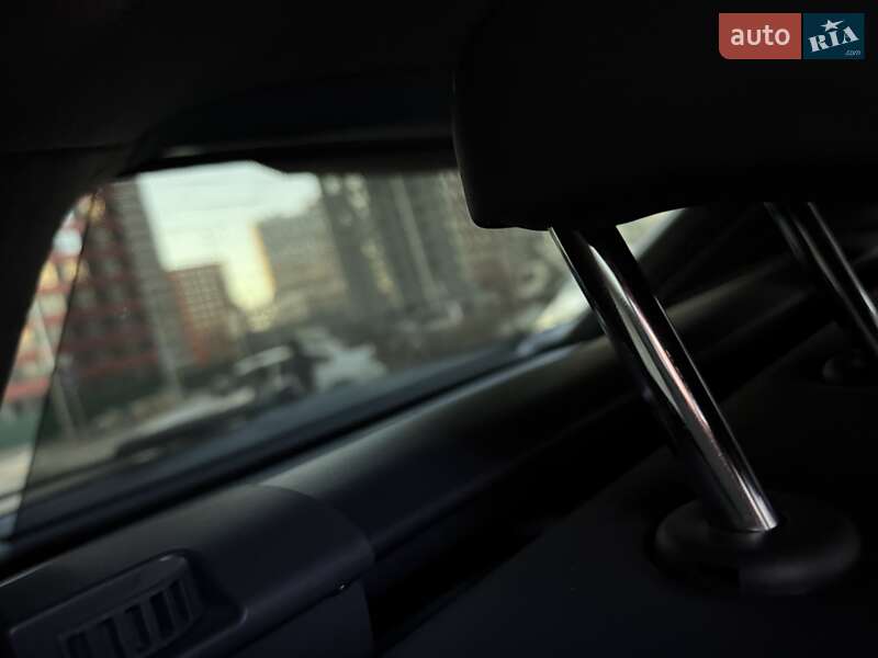 Позашляховик / Кросовер Audi RS Q8 2023 в Києві