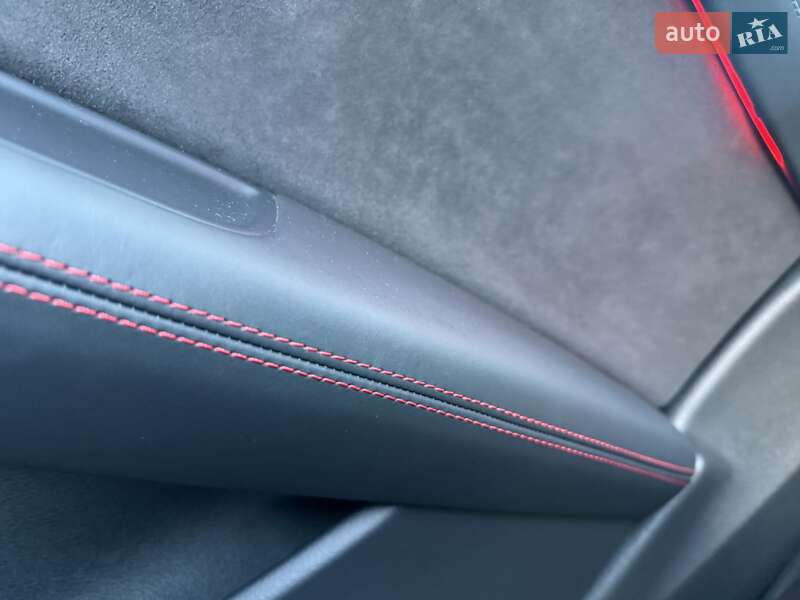 Позашляховик / Кросовер Audi RS Q8 2023 в Києві