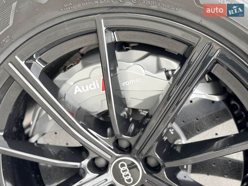 Внедорожник / Кроссовер Audi RS Q8 2025 в Киеве фото 10 Внедорожник / Кроссовер Audi RS Q8 2025 в Киеве