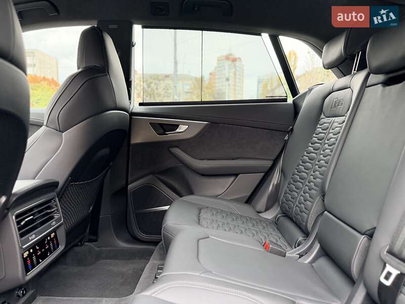 Внедорожник / Кроссовер Audi RS Q8 2025 в Киеве фото 27 Внедорожник / Кроссовер Audi RS Q8 2025 в Киеве