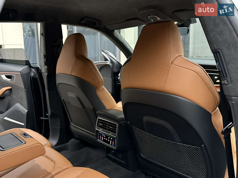 Внедорожник / Кроссовер Audi RS Q8 2020 в Киеве фото 52 Внедорожник / Кроссовер Audi RS Q8 2020 в Киеве