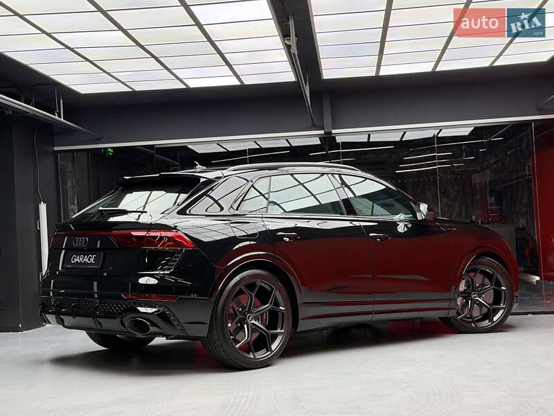 Внедорожник / Кроссовер Audi RS Q8 2025 в Киеве фото 18 Внедорожник / Кроссовер Audi RS Q8 2025 в Киеве