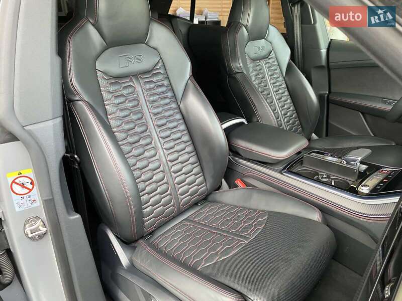 Внедорожник / Кроссовер Audi RS Q8 2023 в Днепре