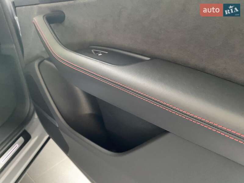 Внедорожник / Кроссовер Audi RS Q8 2023 в Днепре