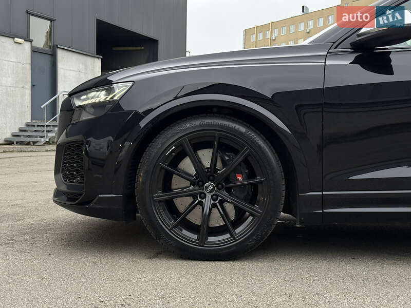 Внедорожник / Кроссовер Audi RS Q8 2020 в Киеве