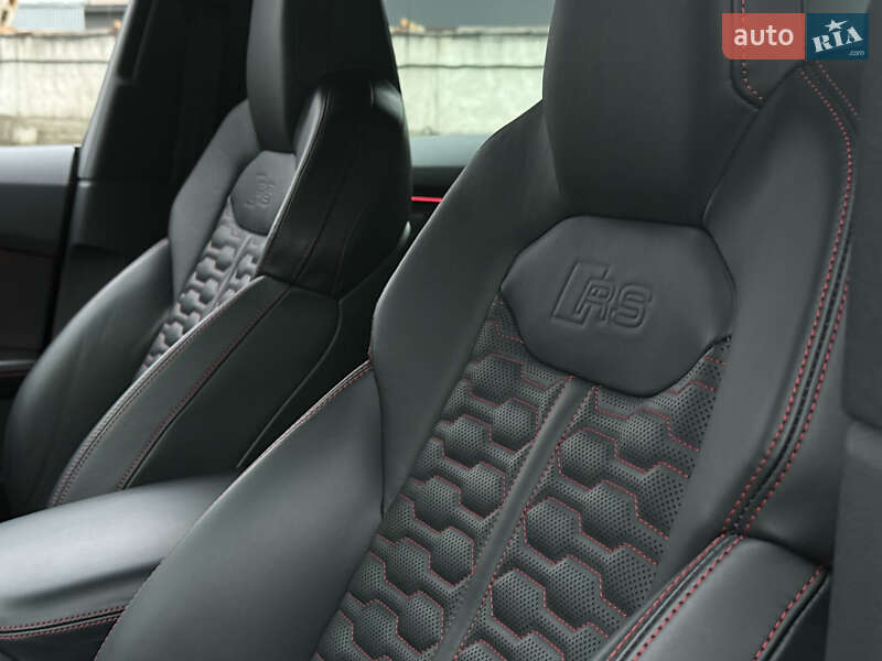 Внедорожник / Кроссовер Audi RS Q8 2020 в Киеве