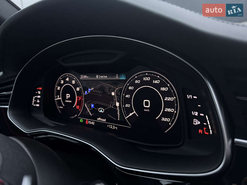 Внедорожник / Кроссовер Audi RS Q8 2020 в Киеве
