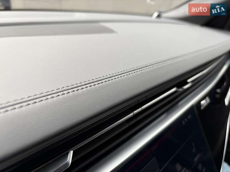 Внедорожник / Кроссовер Audi RS Q8 2024 в Киеве фото 151 Внедорожник / Кроссовер Audi RS Q8 2024 в Киеве