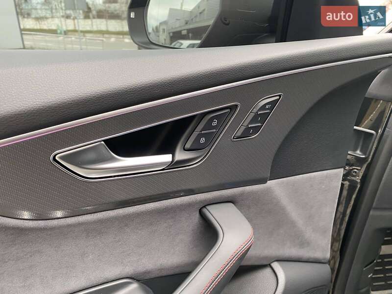 Внедорожник / Кроссовер Audi RS Q8 2025 в Днепре фото 16 Внедорожник / Кроссовер Audi RS Q8 2025 в Днепре