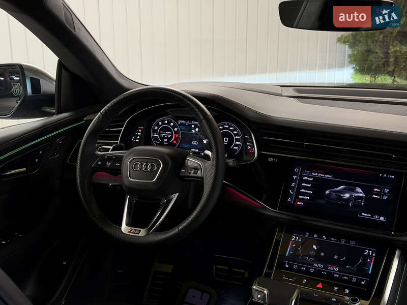 Внедорожник / Кроссовер Audi RS Q8 2023 в Киеве