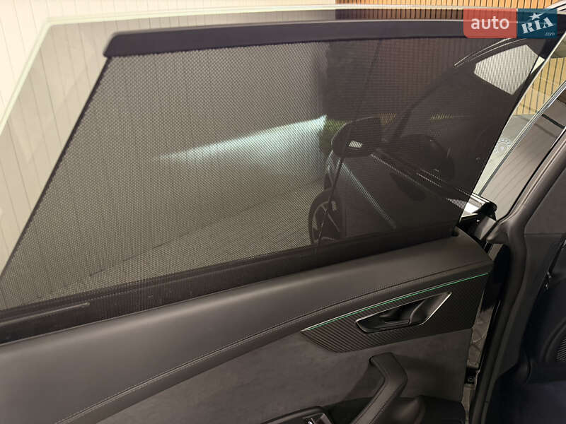 Внедорожник / Кроссовер Audi RS Q8 2023 в Киеве