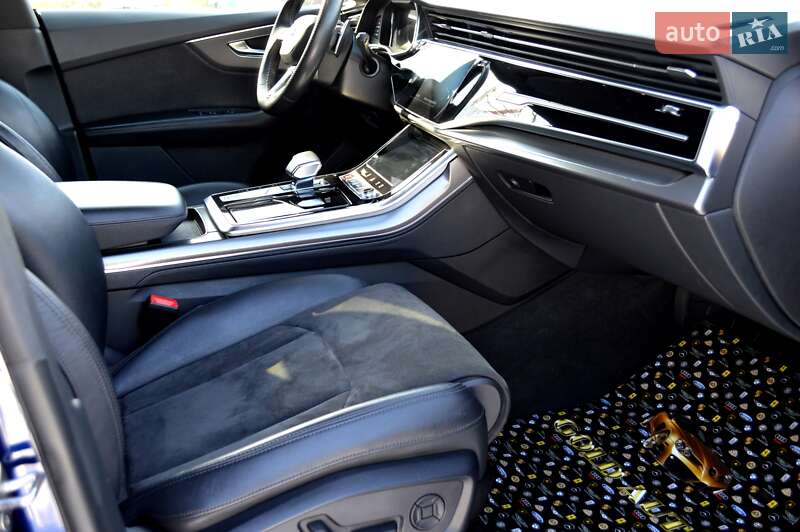 Внедорожник / Кроссовер Audi RS Q8 2021 в Одессе фото 42 Внедорожник / Кроссовер Audi RS Q8 2021 в Одессе
