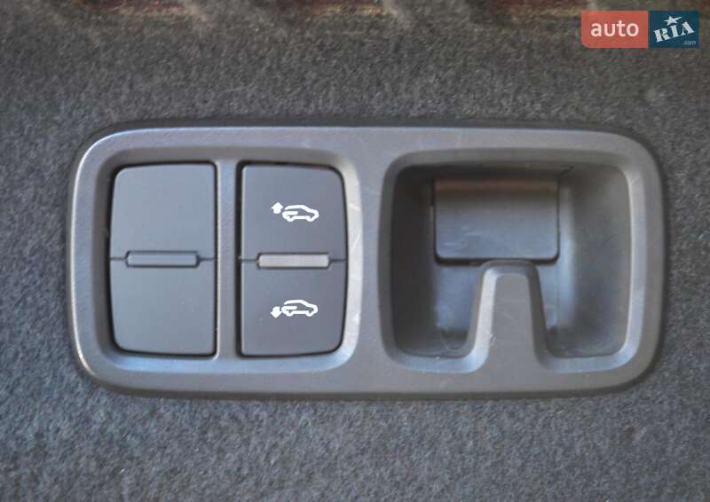 Внедорожник / Кроссовер Audi RS Q8 2021 в Одессе фото 51 Внедорожник / Кроссовер Audi RS Q8 2021 в Одессе