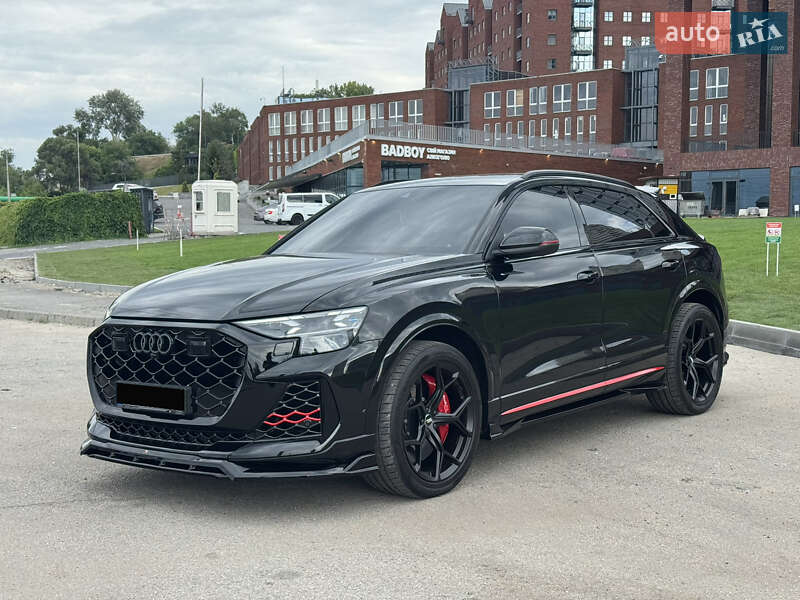 Внедорожник / Кроссовер Audi RS Q8 2025 в Днепре