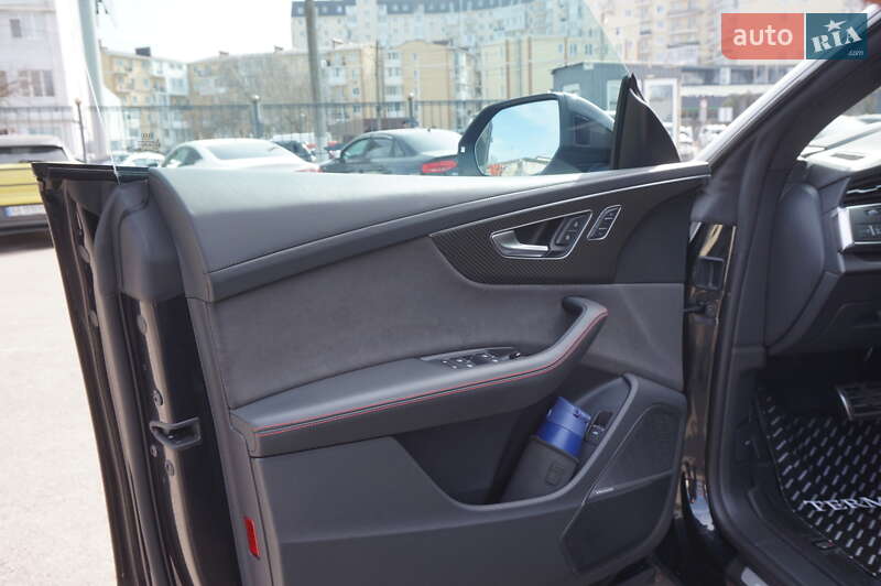Позашляховик / Кросовер Audi RS Q8 2020 в Одесі