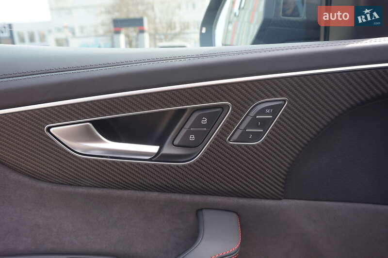 Позашляховик / Кросовер Audi RS Q8 2020 в Одесі