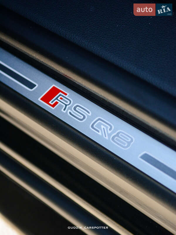 Внедорожник / Кроссовер Audi RS Q8 2025 в Днепре