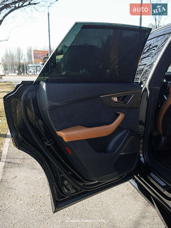 Внедорожник / Кроссовер Audi RS Q8 2025 в Днепре