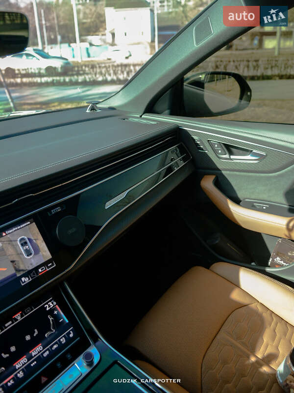 Внедорожник / Кроссовер Audi RS Q8 2025 в Днепре