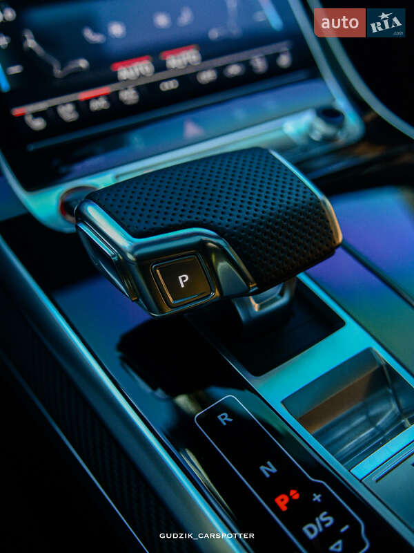 Внедорожник / Кроссовер Audi RS Q8 2025 в Днепре