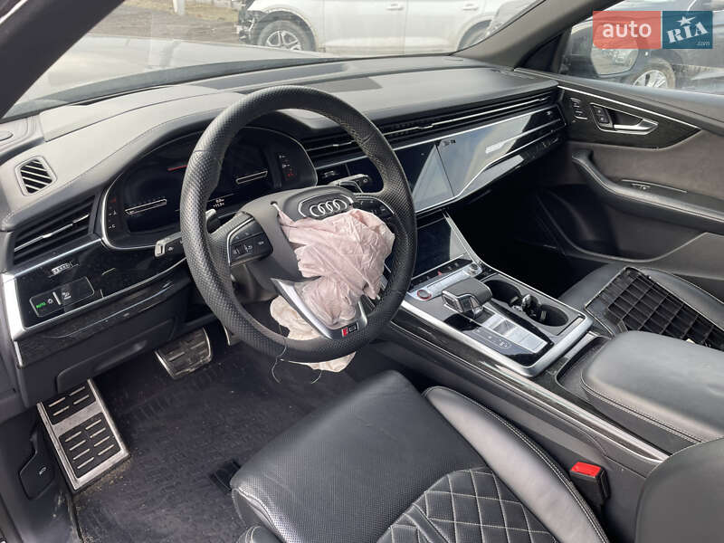 Внедорожник / Кроссовер Audi RS Q8 2021 в Львове