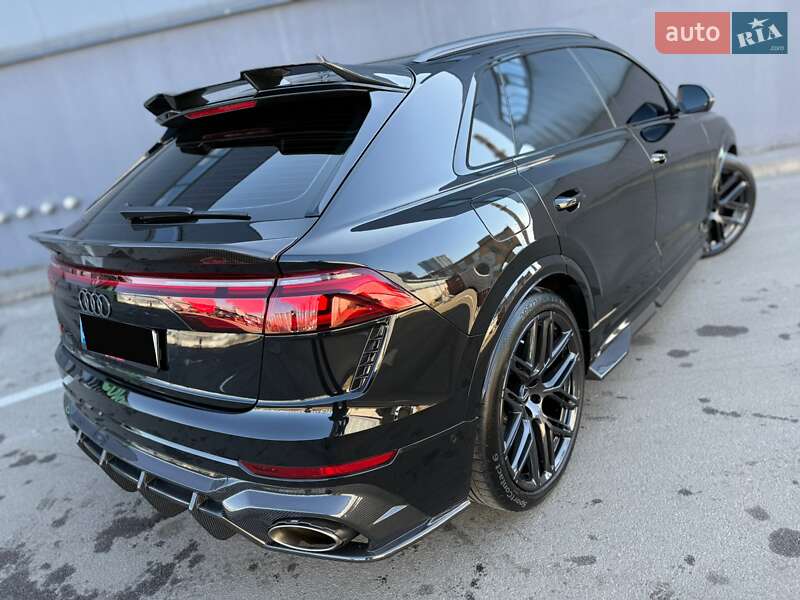 Внедорожник / Кроссовер Audi RS Q8 2025 в Киеве