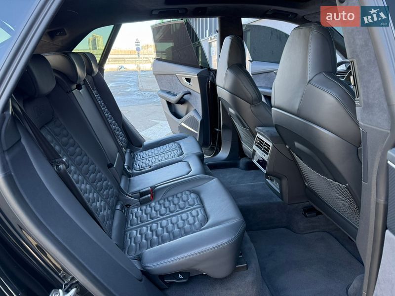 Внедорожник / Кроссовер Audi RS Q8 2025 в Киеве