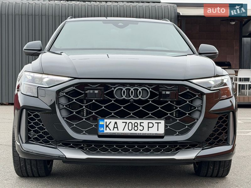 Внедорожник / Кроссовер Audi RS Q8 2025 в Киеве