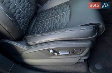 Внедорожник / Кроссовер Audi RS Q8 2025 в Киеве