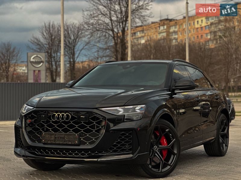 Позашляховик / Кросовер Audi RS Q8 2025 в Києві