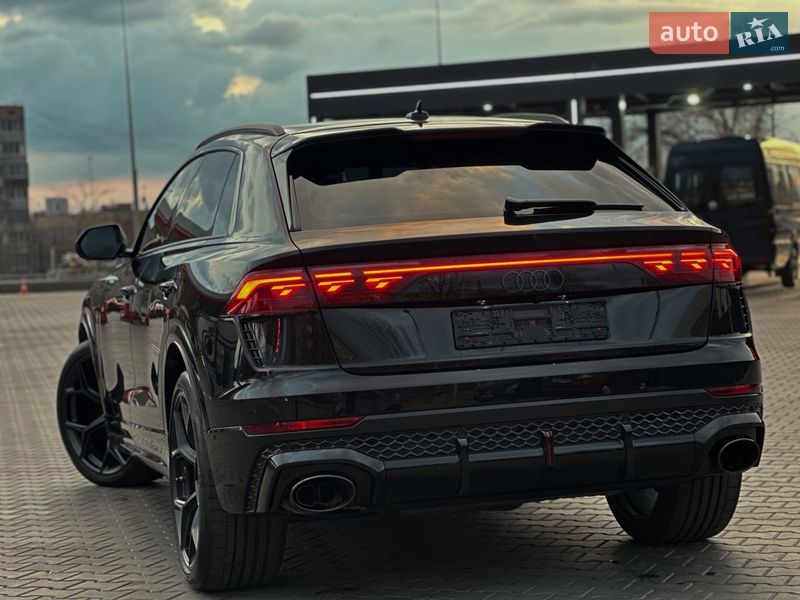 Позашляховик / Кросовер Audi RS Q8 2025 в Києві