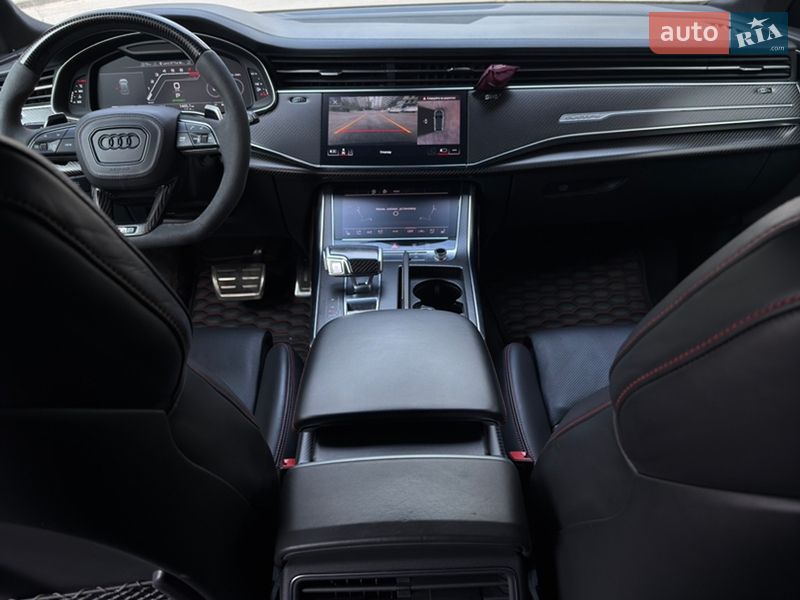 Позашляховик / Кросовер Audi RS Q8 2020 в Києві